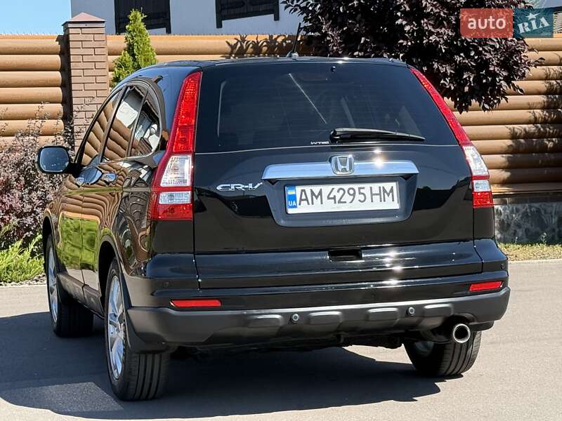 Позашляховик / Кросовер Honda CR-V 2012 в Києві