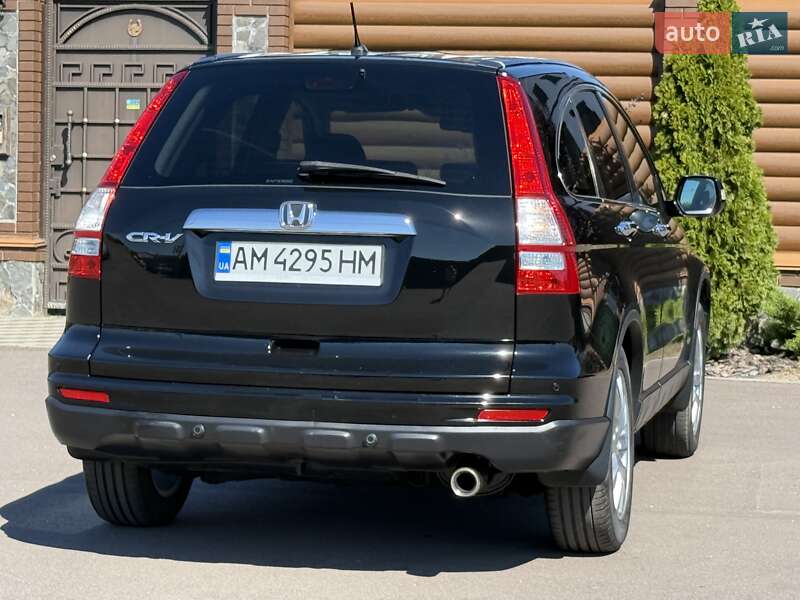 Позашляховик / Кросовер Honda CR-V 2012 в Києві