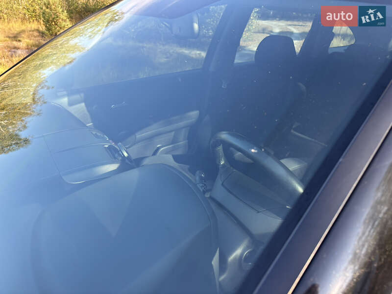 Позашляховик / Кросовер Honda CR-V 2010 в Києві