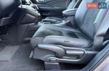 Внедорожник / Кроссовер Honda CR-V 2015 в 