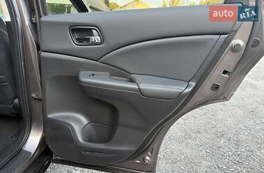 Внедорожник / Кроссовер Honda CR-V 2015 в 