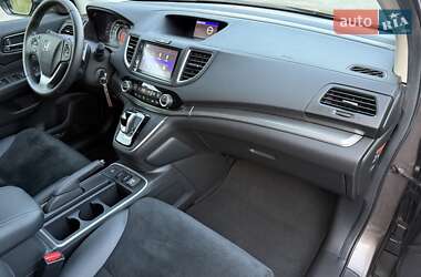 Внедорожник / Кроссовер Honda CR-V 2015 в 