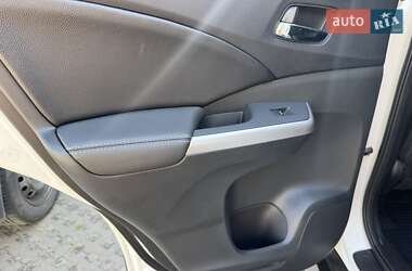 Внедорожник / Кроссовер Honda CR-V 2015 в 