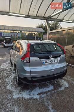 Внедорожник / Кроссовер Honda CR-V 2014 в 