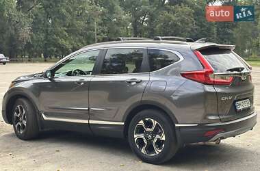 Внедорожник / Кроссовер Honda CR-V 2018 в 