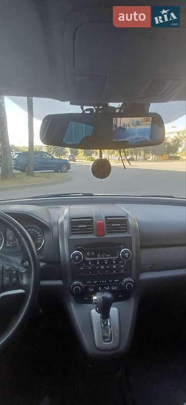 Внедорожник / Кроссовер Honda CR-V 2007 в Черновцах
