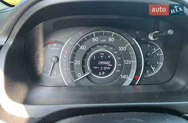 Внедорожник / Кроссовер Honda CR-V 2015 в 