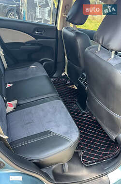 Внедорожник / Кроссовер Honda CR-V 2015 в 