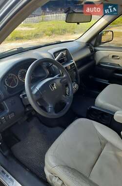 Внедорожник / Кроссовер Honda CR-V 2004 в 