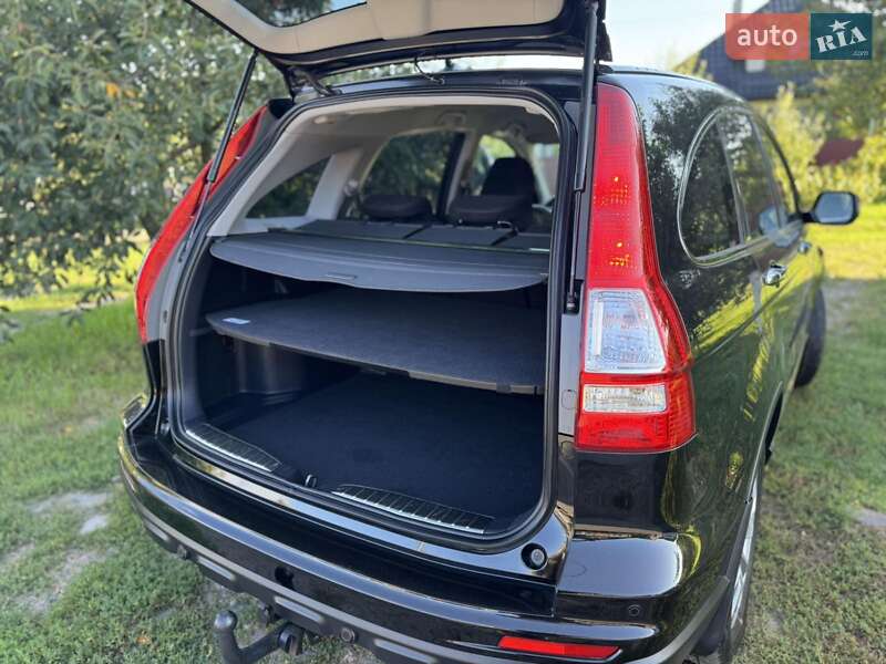 Внедорожник / Кроссовер Honda CR-V 2010 в Казатине