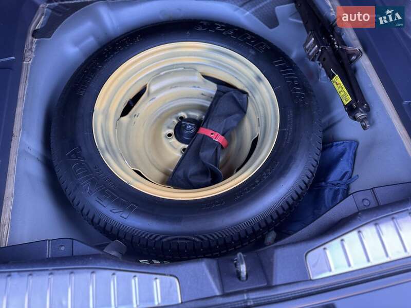 Внедорожник / Кроссовер Honda CR-V 2010 в Казатине