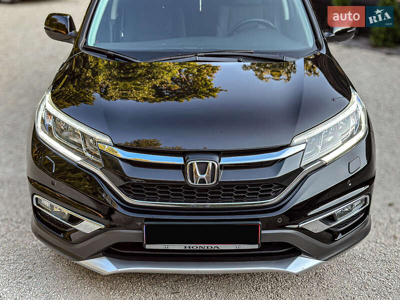 Внедорожник / Кроссовер Honda CR-V 2015 в Бродах