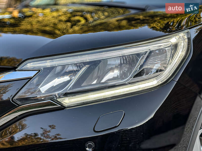 Внедорожник / Кроссовер Honda CR-V 2015 в Бродах