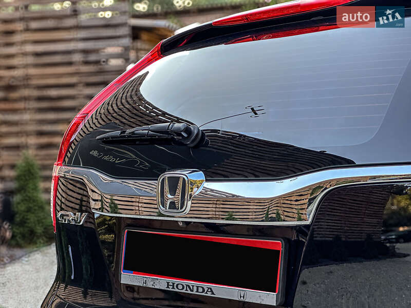 Внедорожник / Кроссовер Honda CR-V 2015 в Бродах