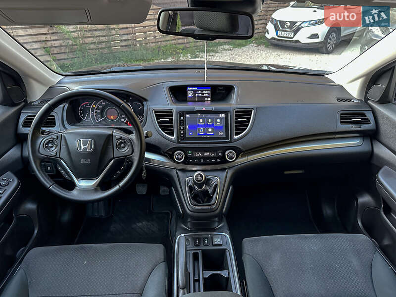 Внедорожник / Кроссовер Honda CR-V 2015 в Бродах