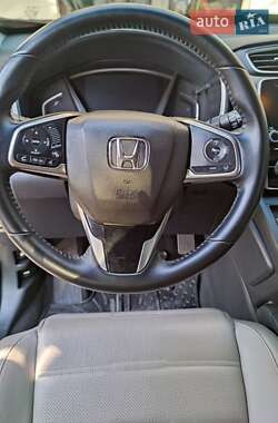 Внедорожник / Кроссовер Honda CR-V 2017 в 