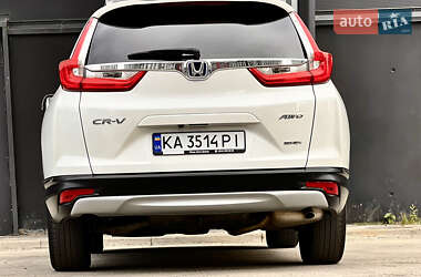 Внедорожник / Кроссовер Honda CR-V 2021 в 