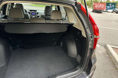 Внедорожник / Кроссовер Honda CR-V 2015 в 