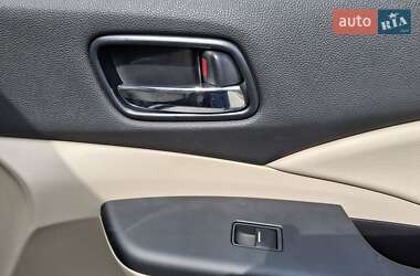 Внедорожник / Кроссовер Honda CR-V 2014 в 