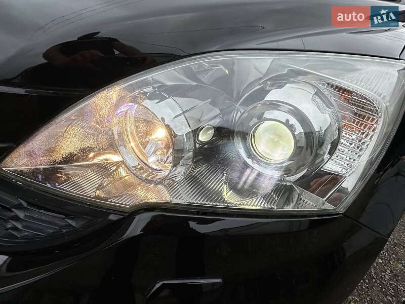Внедорожник / Кроссовер Honda CR-V 2012 в Черновцах