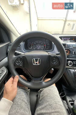 Внедорожник / Кроссовер Honda CR-V 2015 в 