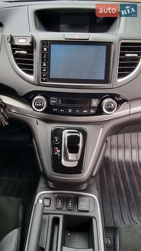 Внедорожник / Кроссовер Honda CR-V 2015 в Дрогобыче