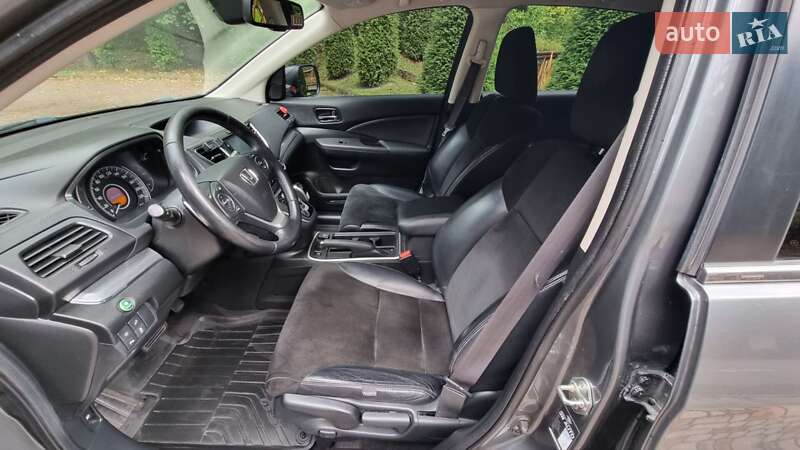 Внедорожник / Кроссовер Honda CR-V 2015 в Дрогобыче