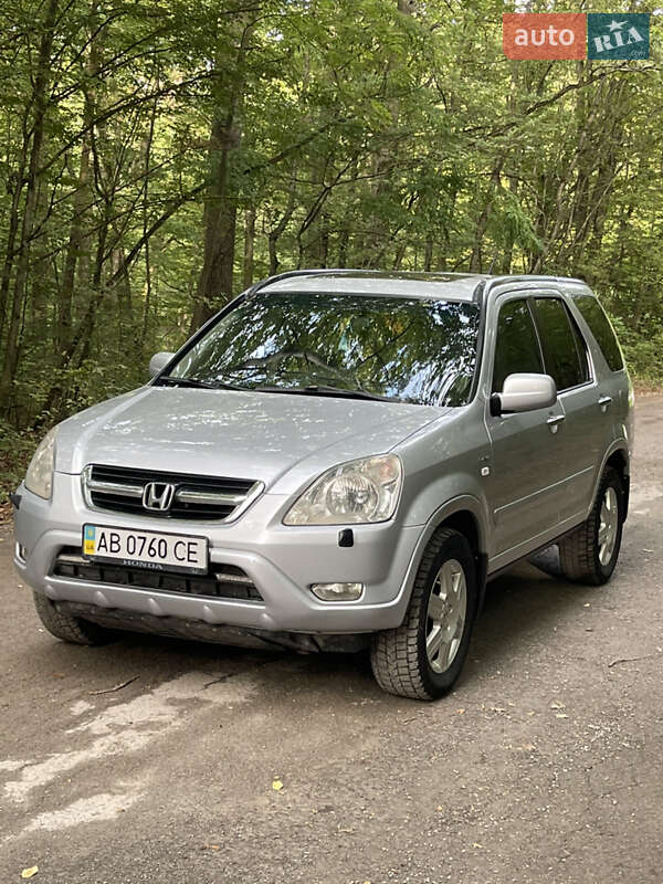 Позашляховик / Кросовер Honda CR-V 2004 в Дунаївцях