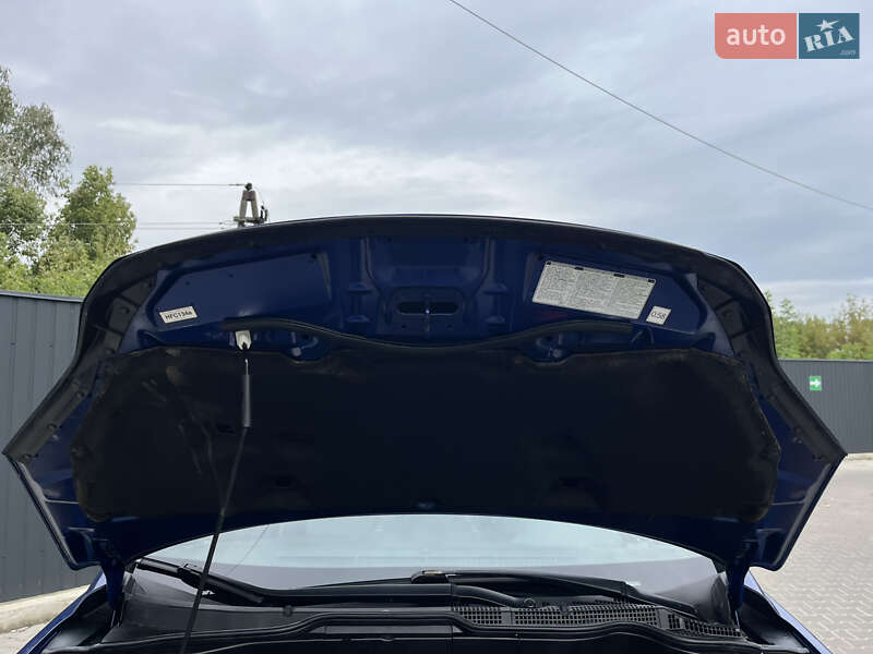 Внедорожник / Кроссовер Honda CR-V 2010 в Черновцах