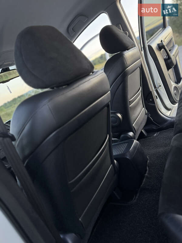 Внедорожник / Кроссовер Honda CR-V 2012 в Трускавце