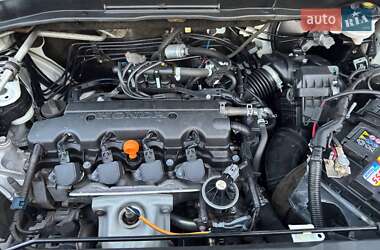 Внедорожник / Кроссовер Honda CR-V 2010 в 