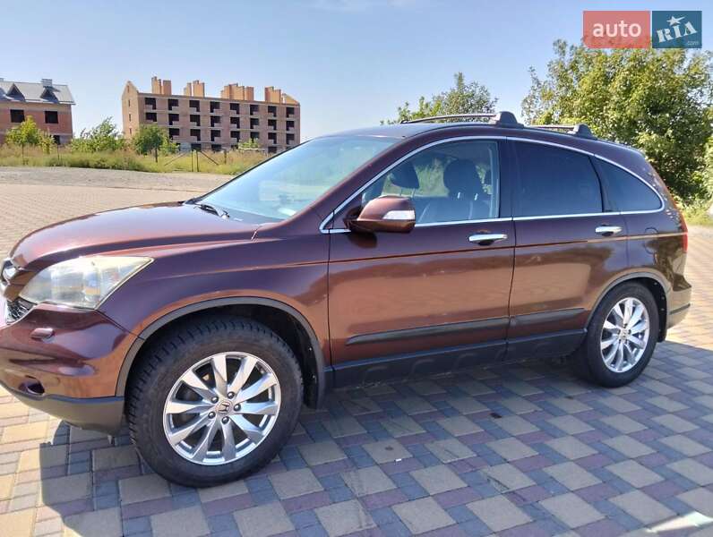 Позашляховик / Кросовер Honda CR-V 2011 в Гайсину