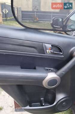 Внедорожник / Кроссовер Honda CR-V 2011 в 