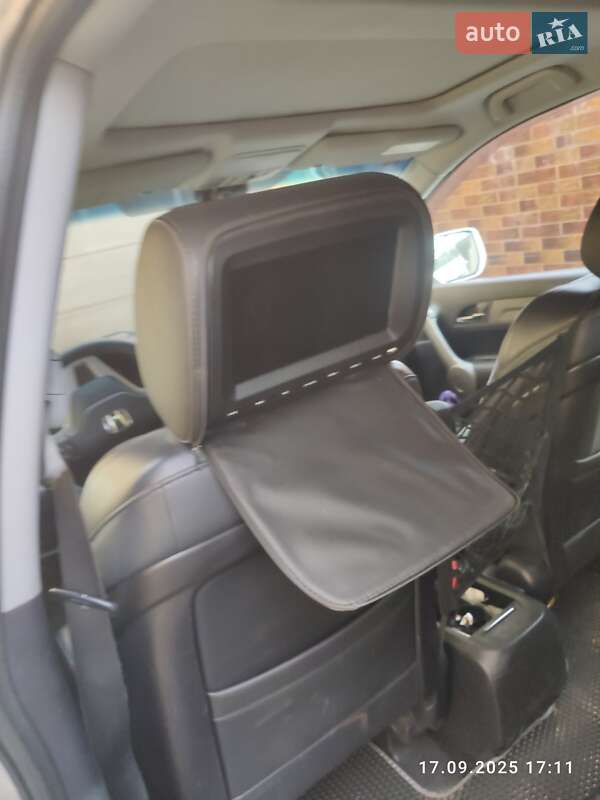 Позашляховик / Кросовер Honda CR-V 2008 в Рівному