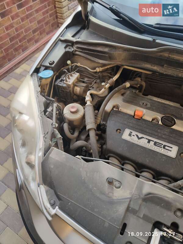 Позашляховик / Кросовер Honda CR-V 2008 в Рівному