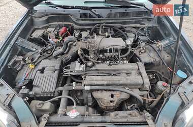 Внедорожник / Кроссовер Honda CR-V 1998 в 