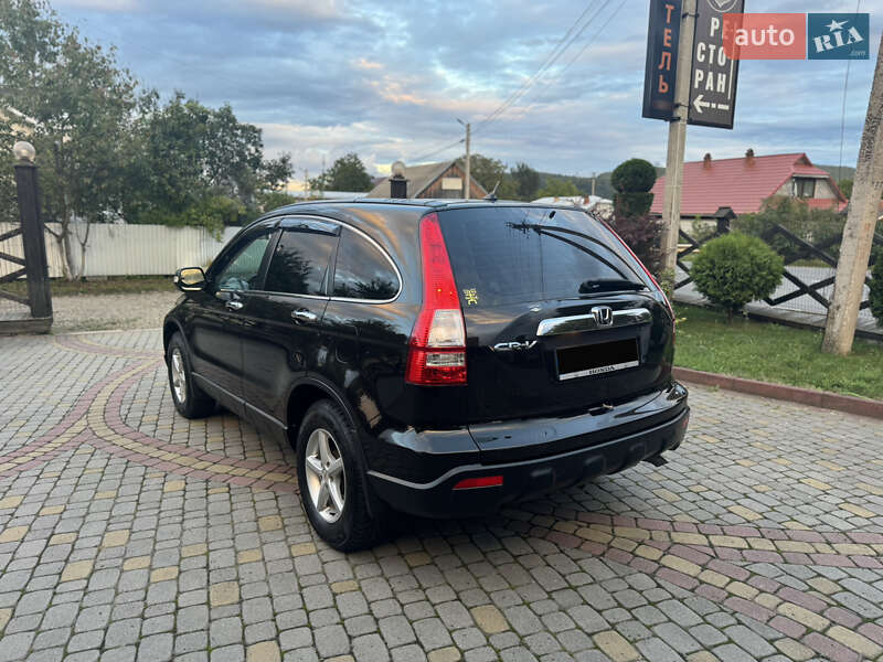 Внедорожник / Кроссовер Honda CR-V 2008 в Косове