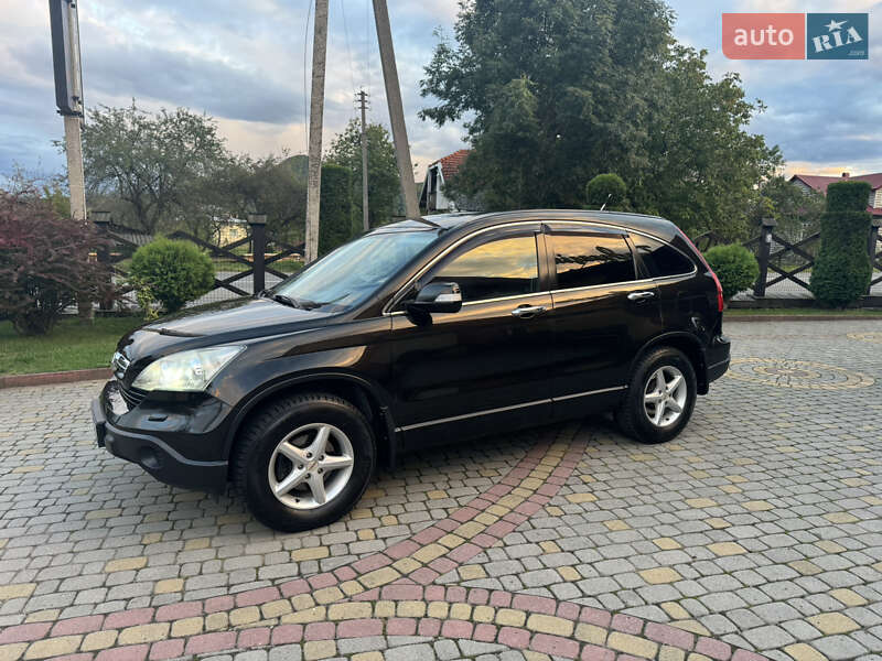Внедорожник / Кроссовер Honda CR-V 2008 в Косове