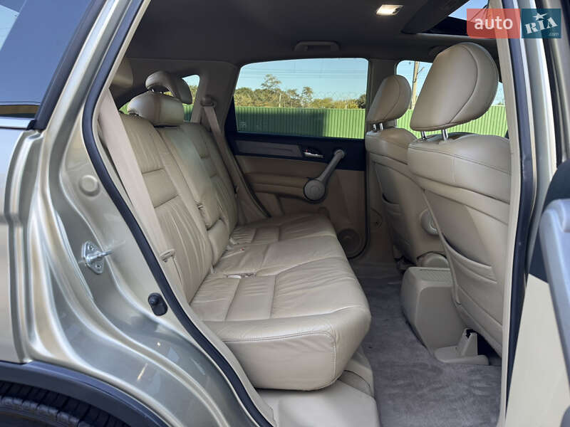 Внедорожник / Кроссовер Honda CR-V 2007 в Одессе