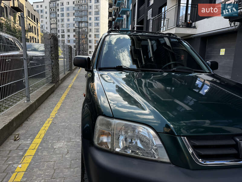 Внедорожник / Кроссовер Honda CR-V 2000 в Ивано-Франковске