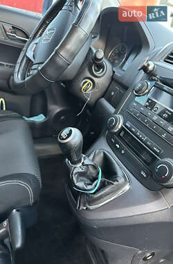 Позашляховик / Кросовер Honda CR-V 2008 в 