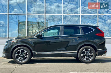 Внедорожник / Кроссовер Honda CR-V 2018 в 
