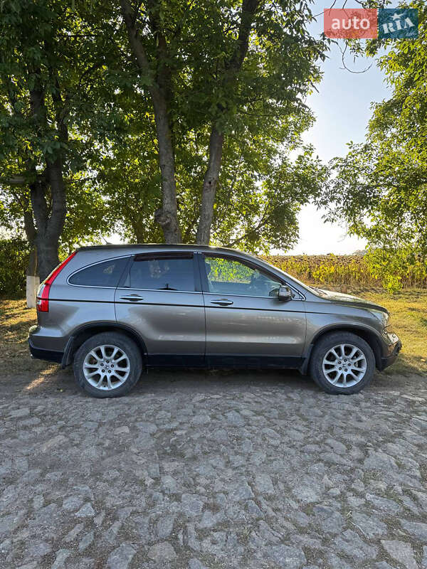 Внедорожник / Кроссовер Honda CR-V 2008 в Умани
