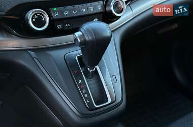 Позашляховик / Кросовер Honda CR-V 2015 в  фото 25 Позашляховик / Кросовер Honda CR-V 2015 в