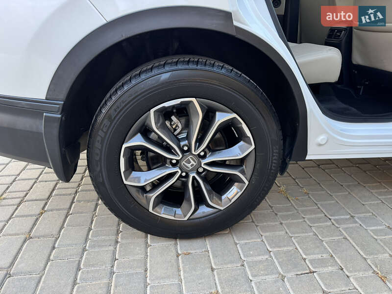 Внедорожник / Кроссовер Honda CR-V 2021 в Черноморске