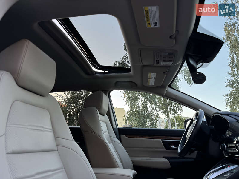 Внедорожник / Кроссовер Honda CR-V 2021 в Черноморске