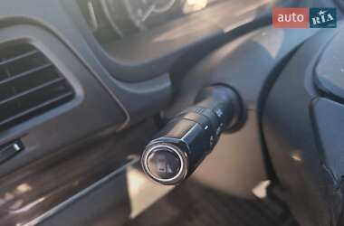 Внедорожник / Кроссовер Honda CR-V 2015 в 