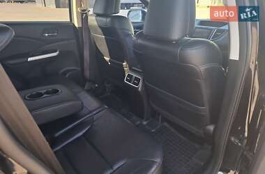 Внедорожник / Кроссовер Honda CR-V 2015 в 