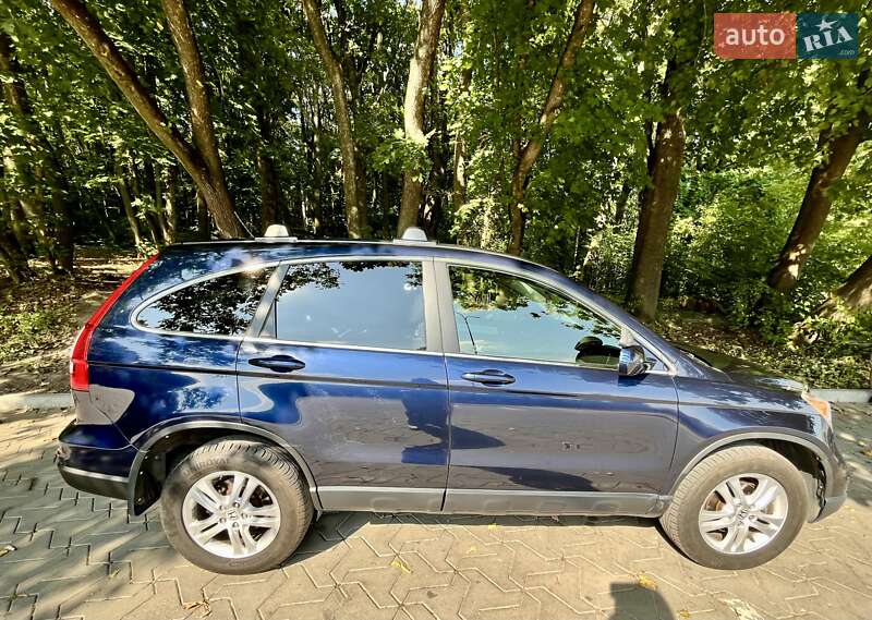 Внедорожник / Кроссовер Honda CR-V 2011 в Тернополе
