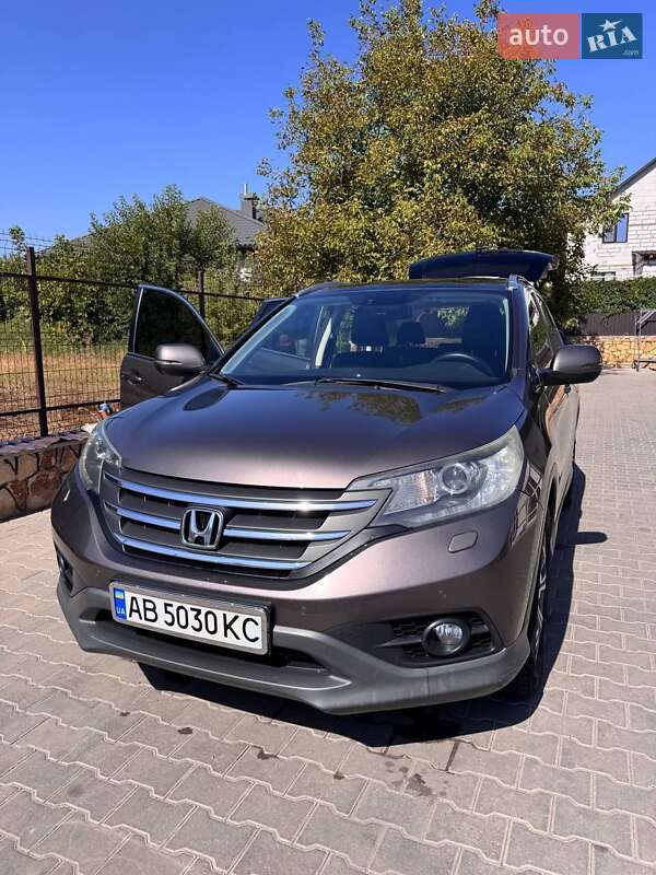 Внедорожник / Кроссовер Honda CR-V 2013 в Могилев-Подольске